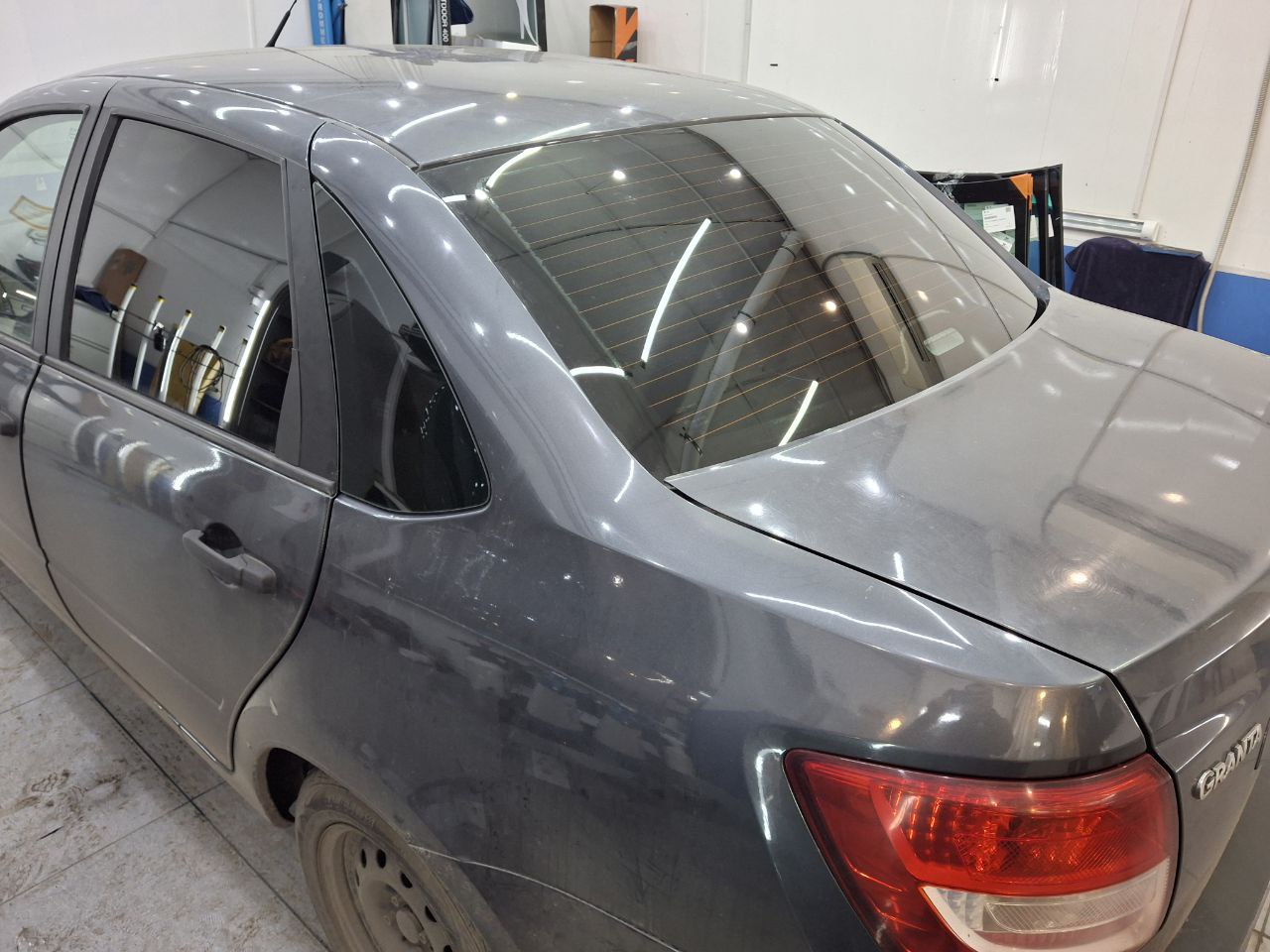 Тонирование и бронирование авто