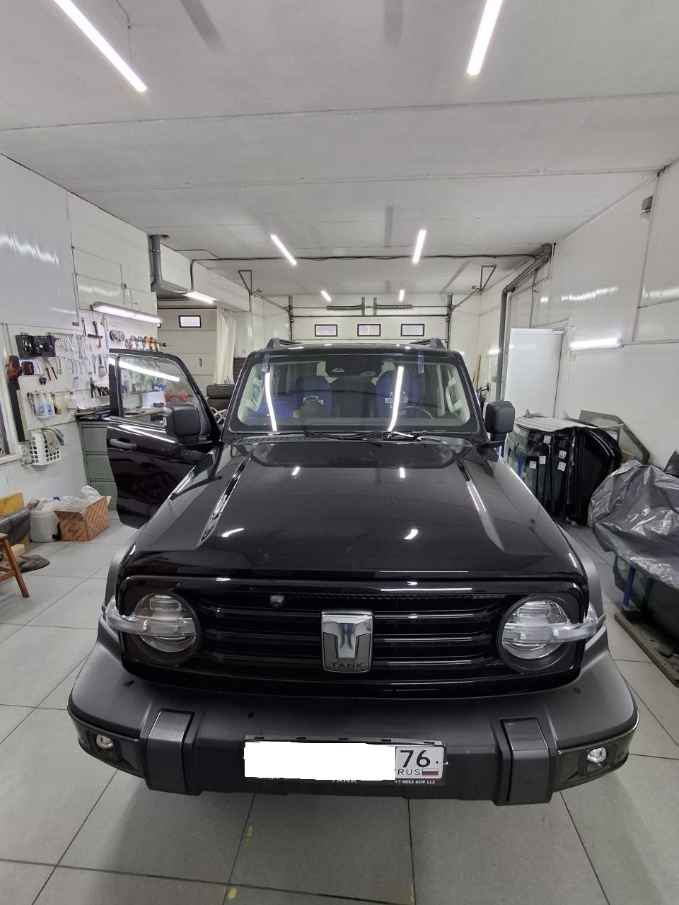 Замена лобового стекла на TANK
